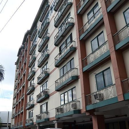 Isabelle Royale Paranaque Paranaque City Exterior photo